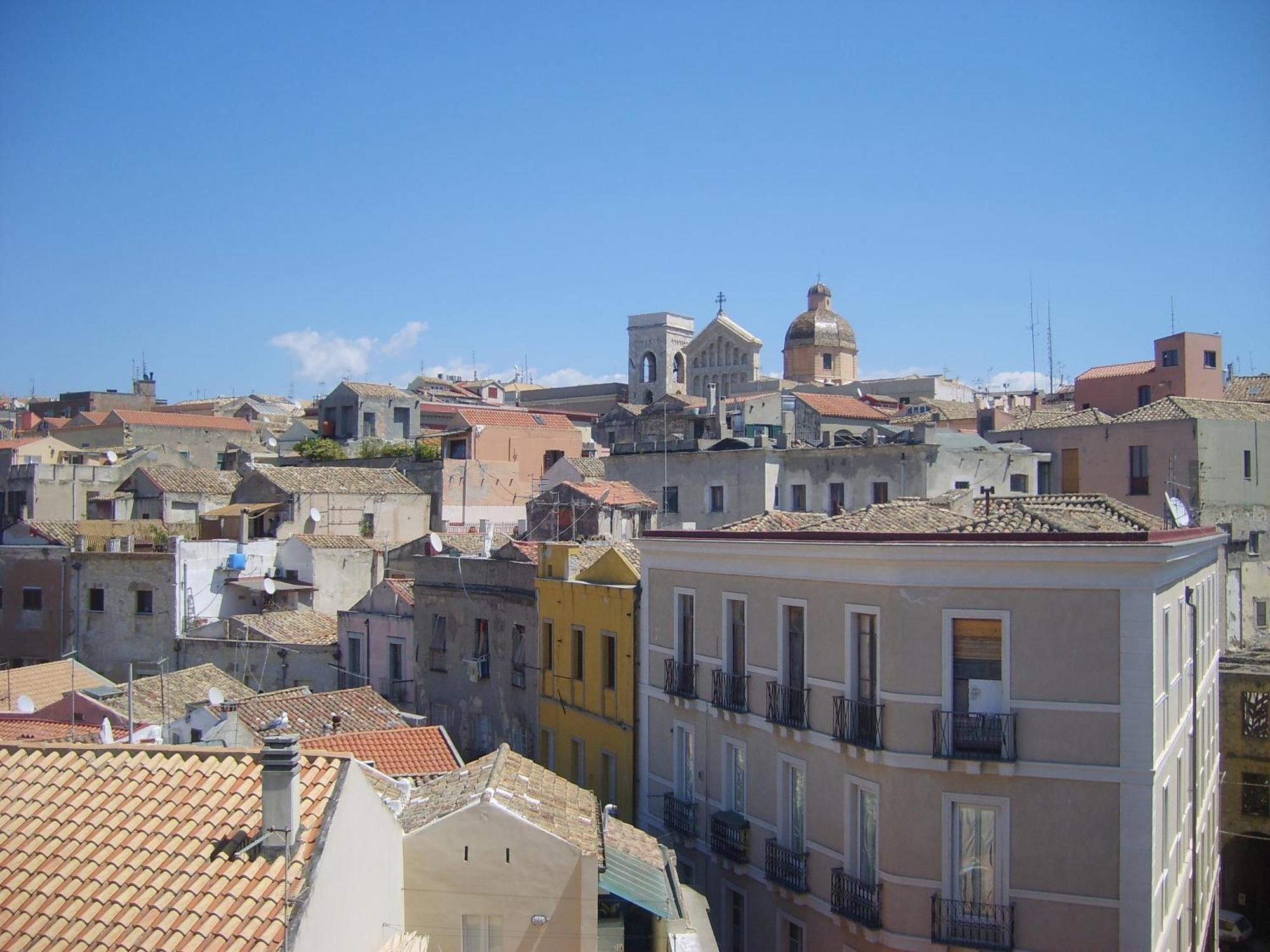 Apartament La Casa Di Cry Cagliari Zewnętrze zdjęcie