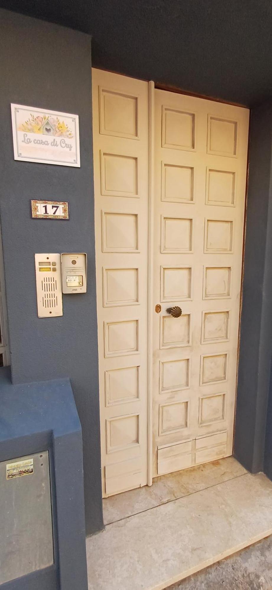 Apartament La Casa Di Cry Cagliari Zewnętrze zdjęcie